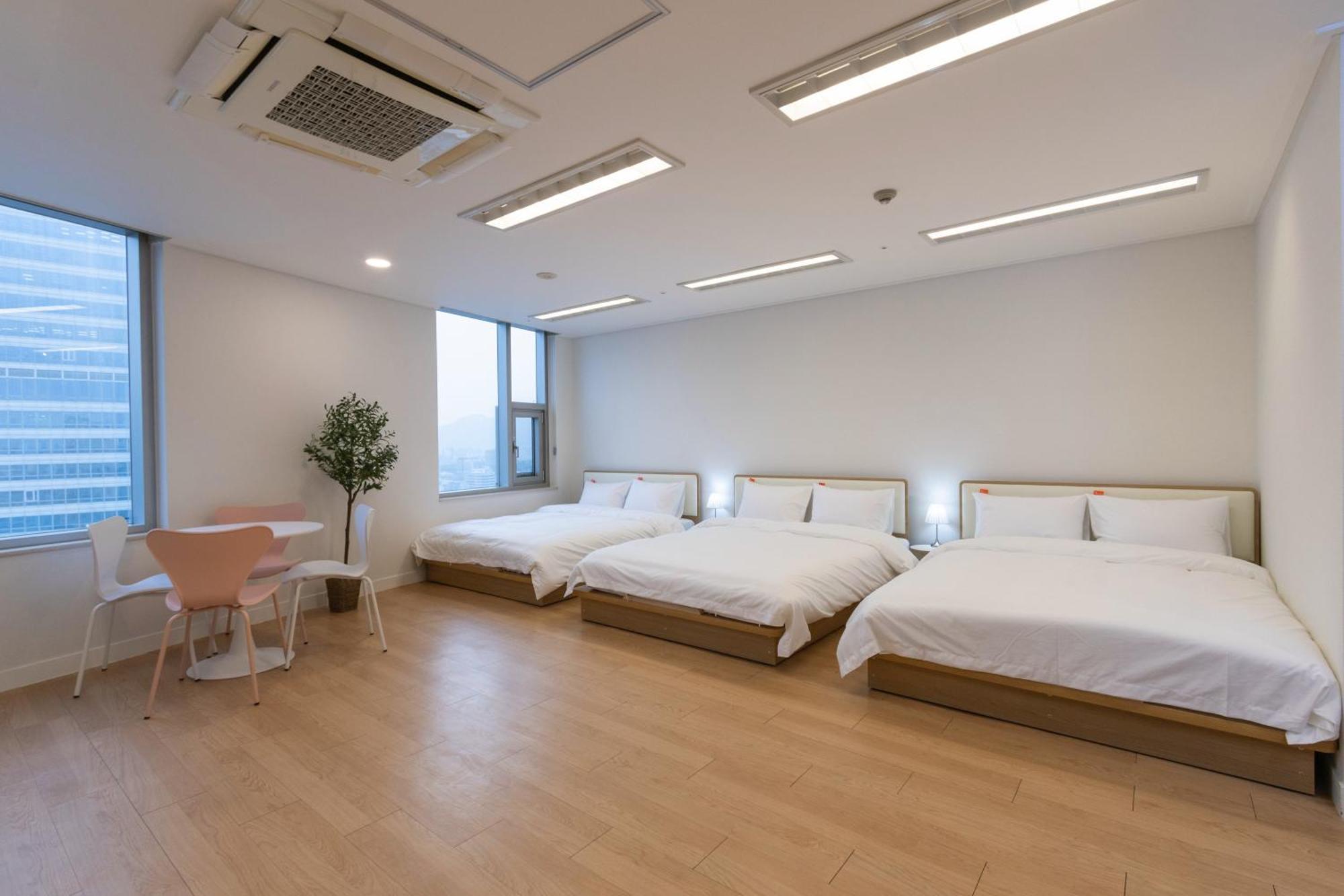 "Grand Opened" Maxtyle Guesthouse Dongdaemun Сеул Екстер'єр фото
