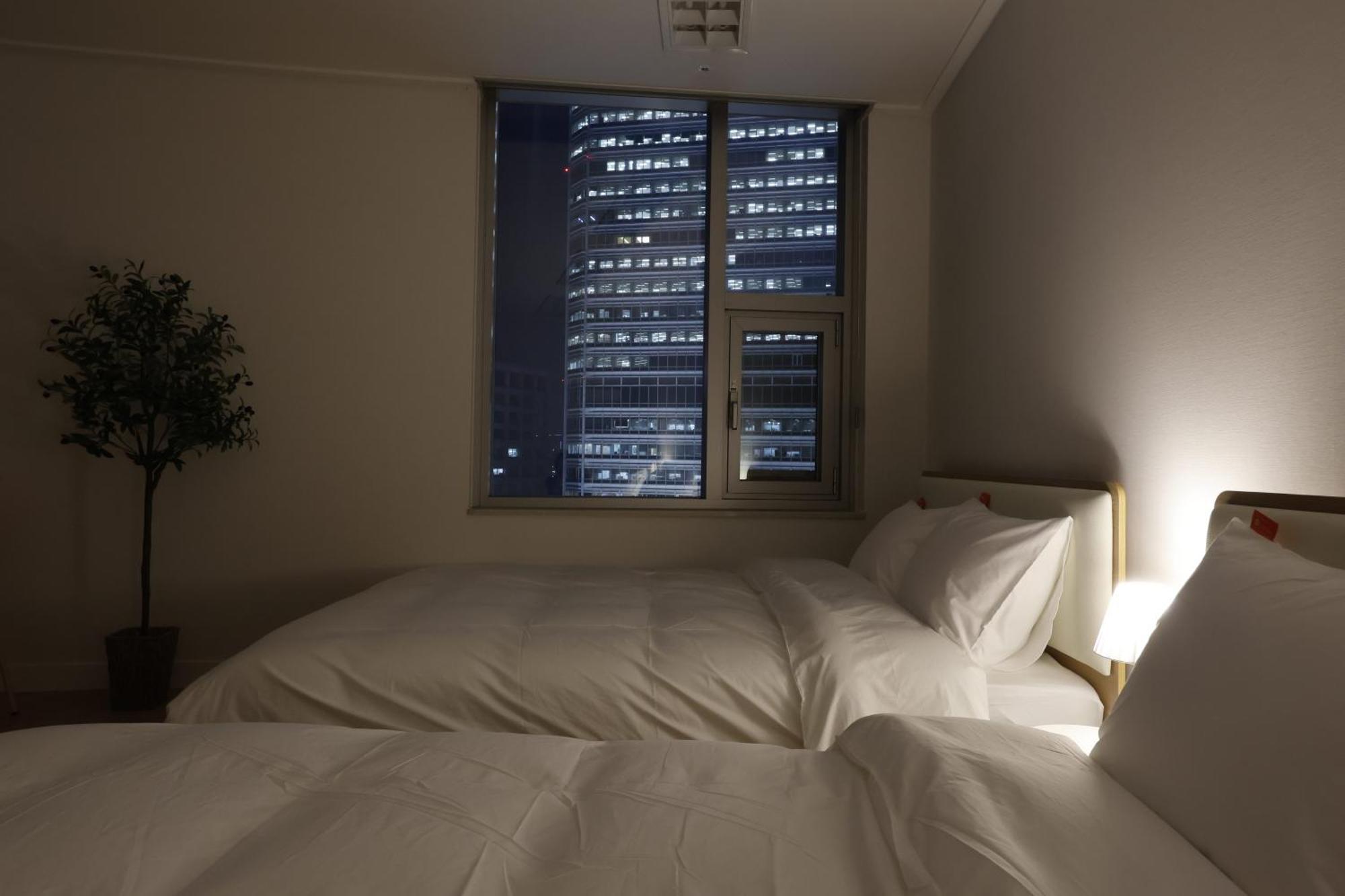 "Grand Opened" Maxtyle Guesthouse Dongdaemun Сеул Екстер'єр фото