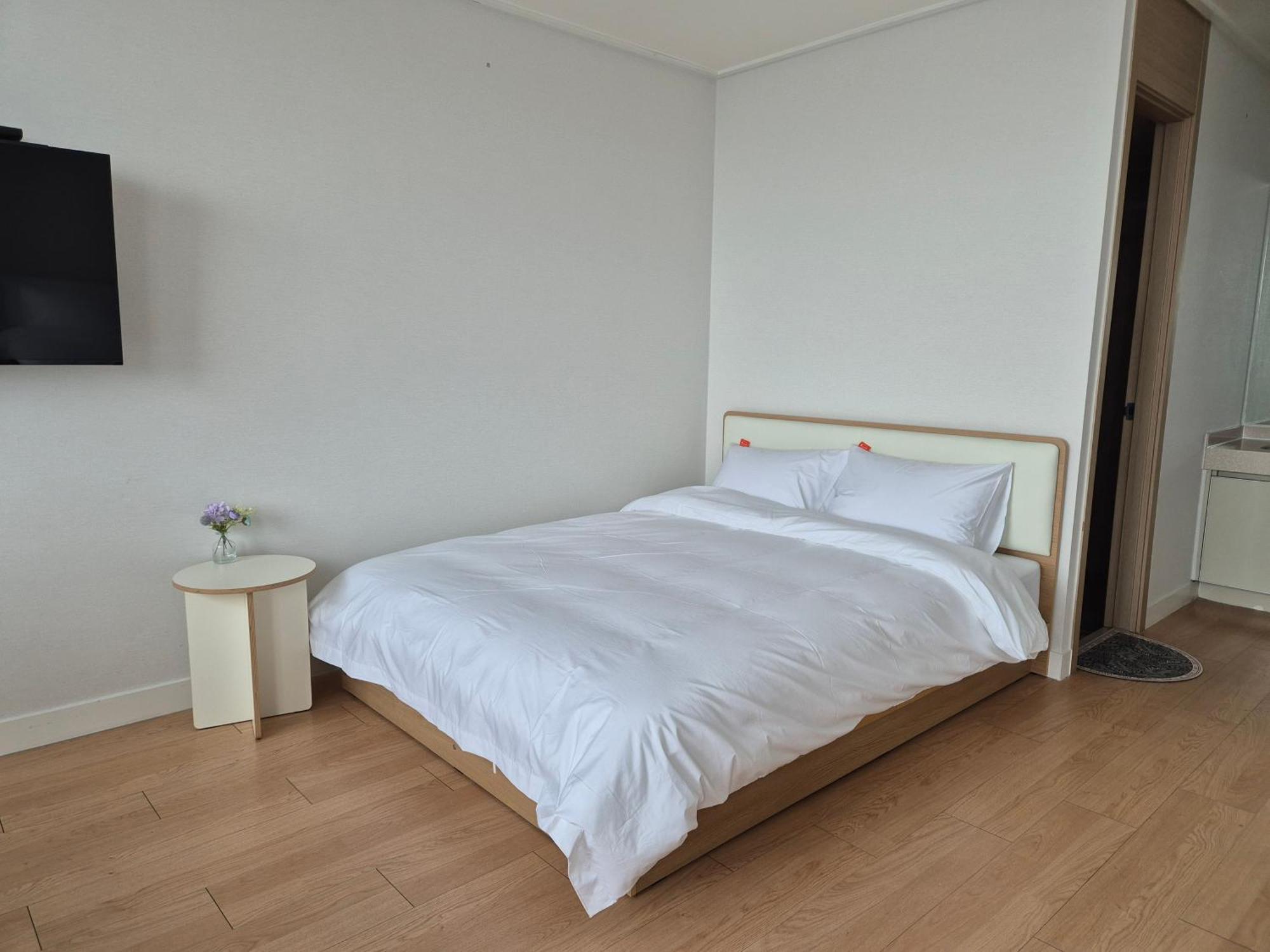 "Grand Opened" Maxtyle Guesthouse Dongdaemun Сеул Екстер'єр фото