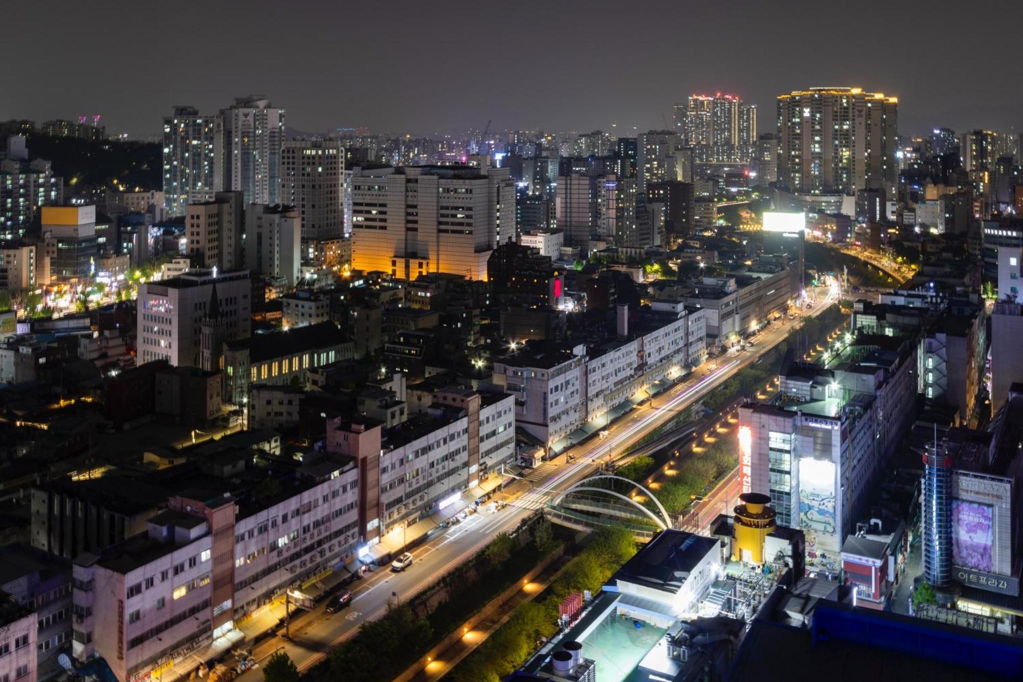 "Grand Opened" Maxtyle Guesthouse Dongdaemun Сеул Екстер'єр фото