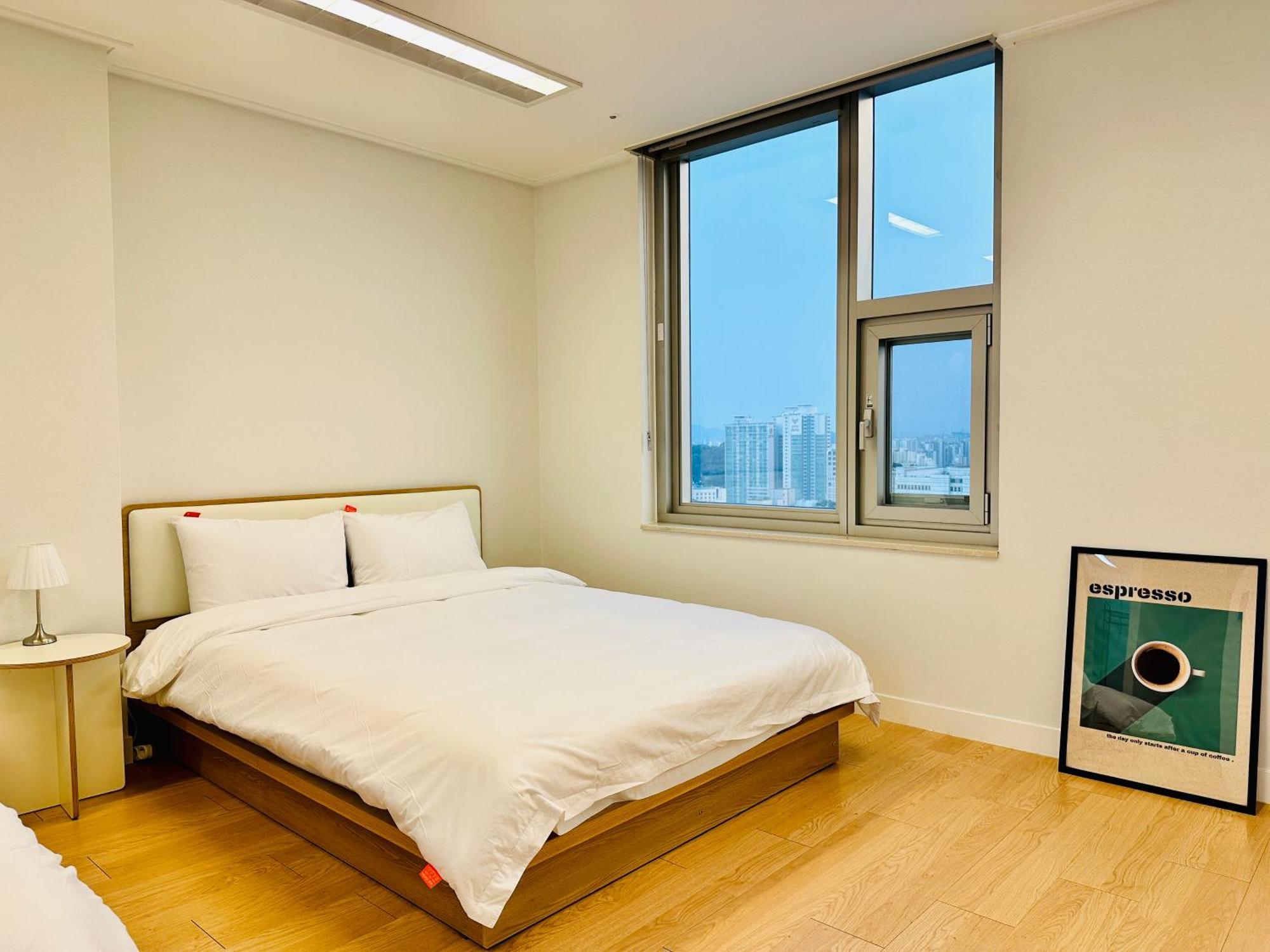 "Grand Opened" Maxtyle Guesthouse Dongdaemun Сеул Екстер'єр фото